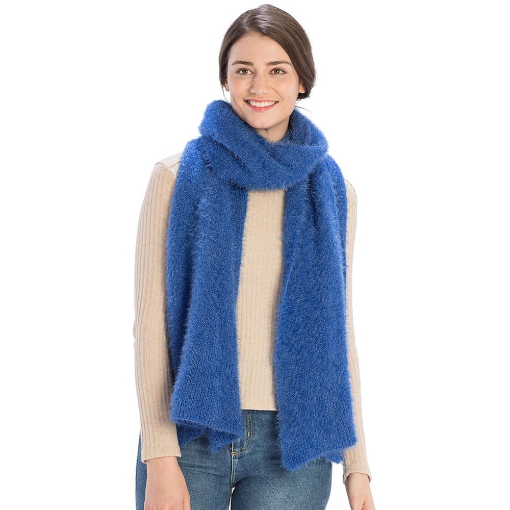 SOLD❣️🗼NEW! Hairy scarf 🧣